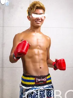 キックボクシング大学生/Boxing Student
