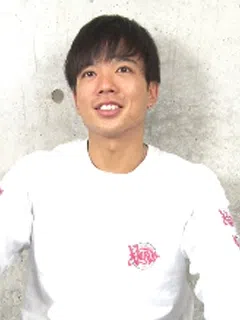 浅黒ハンサム青年/Handsome Young Man
