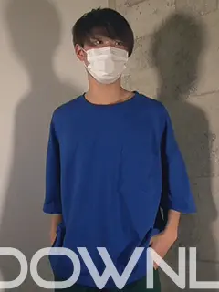 18才の大学生/Student