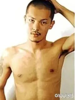 NAOYA