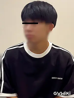 黒髪男子/Black Hair Guy