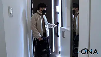 【種付け】可愛い系21歳大学生とドアを開けた瞬間ナマSEX!-2