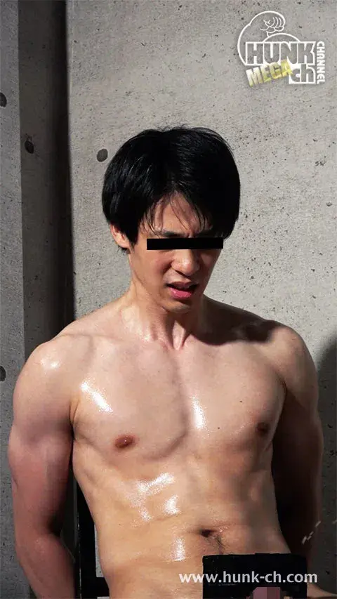 椅子に拘束して寸止め限界超オルガズム!!M気覚醒!!イマドキ爽やか超イケメン!!水泳で鍛え上げられた全く無駄の無いシャープな筋肉が美しい正稀(せいき)くん21歳!!M気覚醒足裏で板に踏みつけられたチンコは亀頭が板越え超勃起!!エロギア入りました!!!【女責めver.】-4