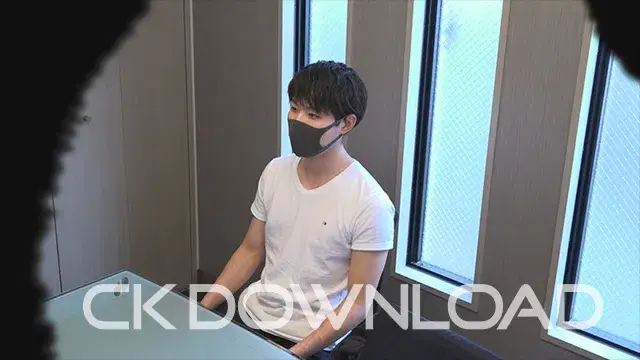 [面接ライブビュー]寸止め失敗!オナホ責めに我慢できずノーハンドで大量打ち上げ射精!!-3