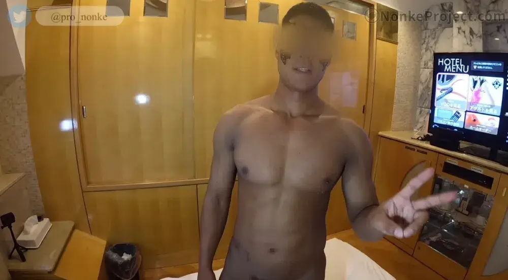 【生交尾】フィジーク選手が女と生ハメセックスしちゃいます!-1