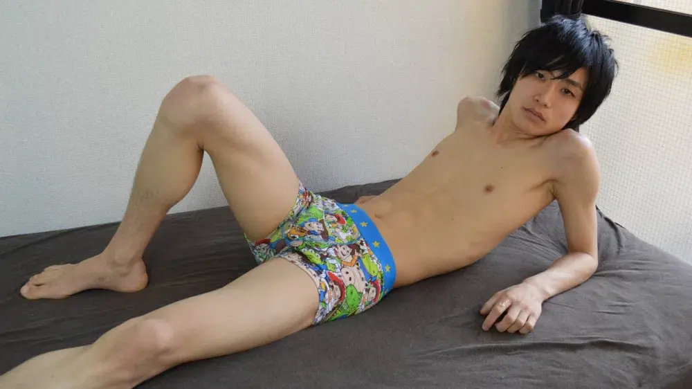 大人気19才現役イケメン大学生モデルが男攻めに感じまくりで激射精↑↑-1