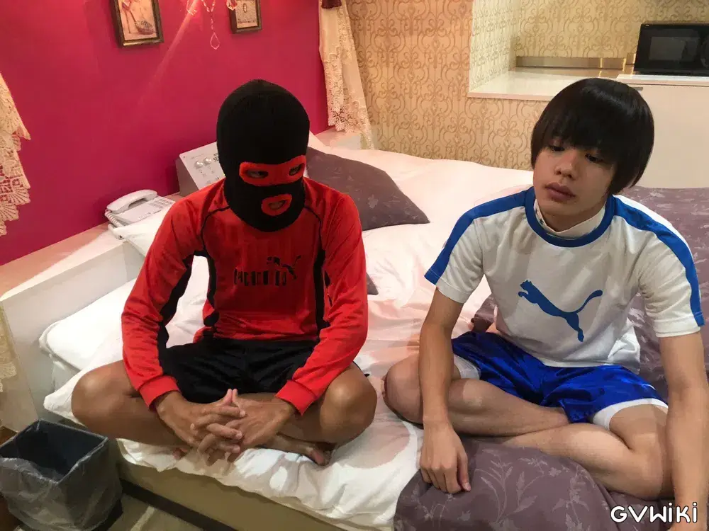 久しぶりの新作 サッカー部はるきくん 興奮した名倉先輩にいろいろされて。。。-1