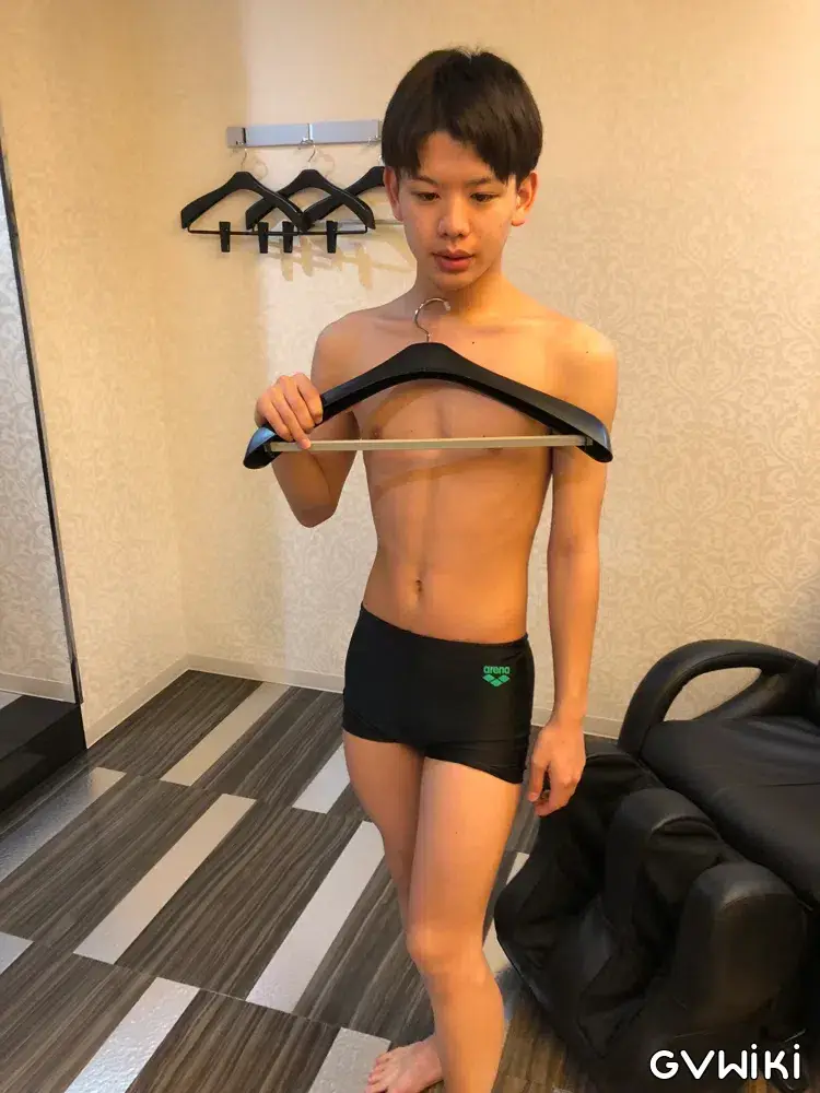 豪華版 はるきくん スク水オナニー オフショット173枚付き-3