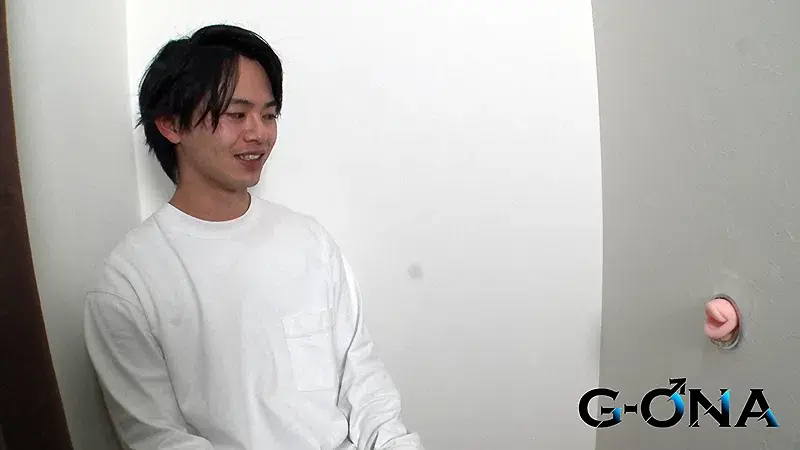 加藤晴◯似のマッチョ大学生がオナホだと思って突っ込んでいた穴は...?-2