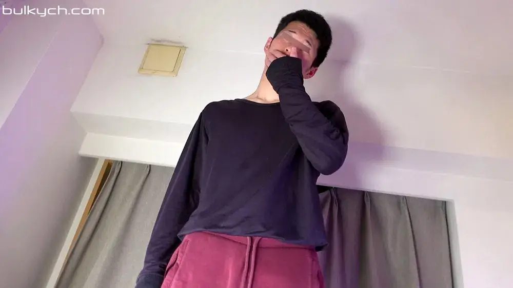 昼寝しちゃった春樹が急に抜きたくなっちゃった!!緊急で撮影しました!!-1