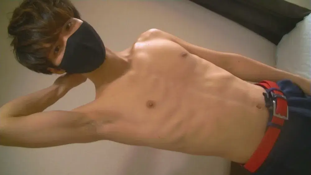 1作限定!街頭ナンパの19才キレイ系セクシーイケメン大学生が人生一度の男抜きの快感に完堕ち↑モロ感射精!!-1
