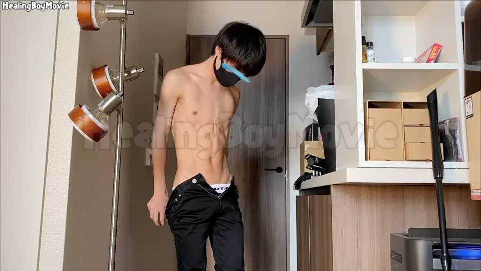 【初撮り】19歳大学一年生のS級ボーイを自宅に招き全裸に!スリ筋しならせ射精する!【レオ】-4