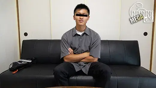 めちゃ男前爽やかスポーツマン輝也(てるや)くん23歳が宅飲み中に隣に寝ている友達がいるなか生ハメSEXしちゃった体験を再現。ガチガチちんこを生ハメ、高速ピストンで勢いよくザーメンをぶっかける!!【生ハメ】-2