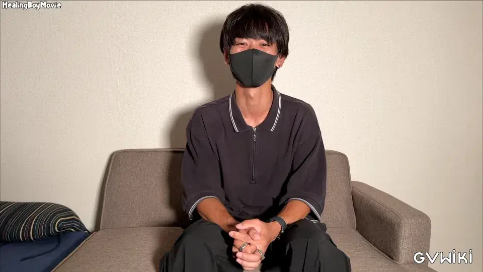 巨根のスリ筋が亀頭を攻められ悶絶!体をビクビク反応させながら精子を大放出!-2