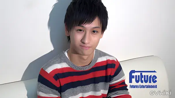 STAFF推薦作品！FUTUREファン必見！18才！巨根！毎日オナニーは欠かさずやっている彼が豹変で「気持ちいい！」叫びまくり！-1