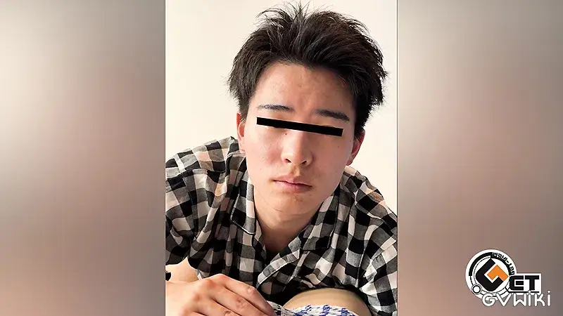 初登場！愛嬌抜群な犬顔男子がパジャマ姿でご奉仕！-2