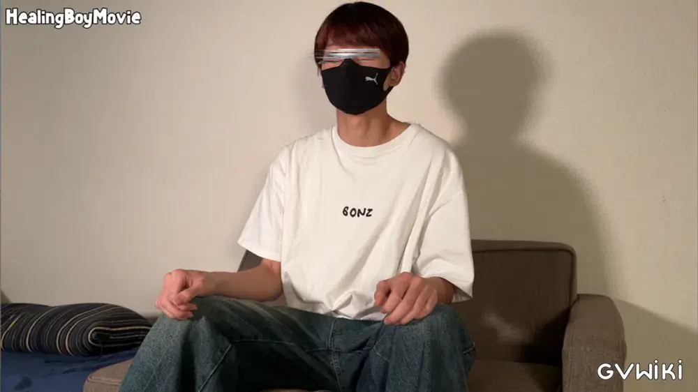 【初ドリ】スリ筋18歳が衝撃のデビュー!フレッシュ感溢れるイケメンが豪快にミルクを放出!-3