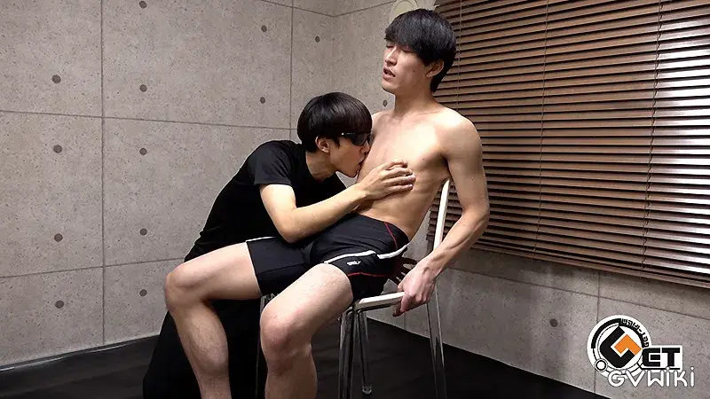 筋肉アスリート男子が初登場で男の気持ち良さを味わう☆-2