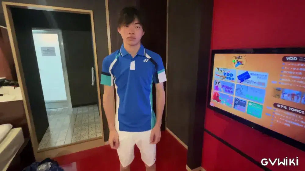 19歳 体育会系長身イケメン 恭平くん 艶増しペニス 兜合わせに挑戦-2
