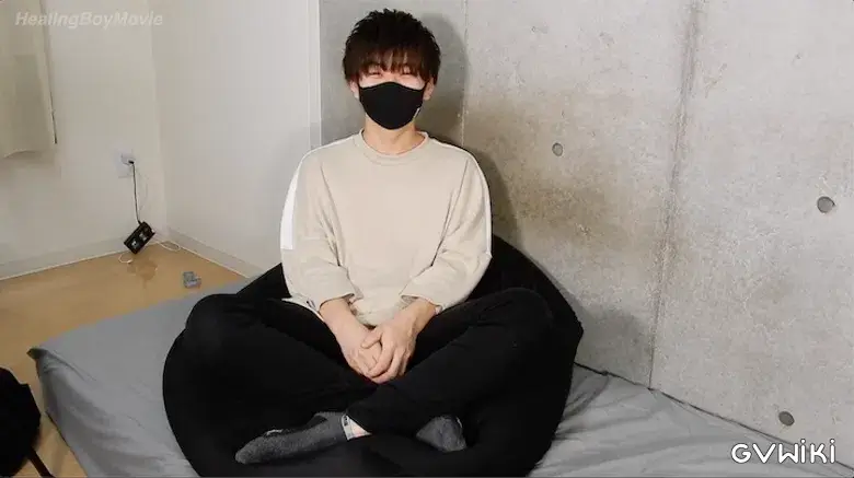 【初デビュー】イケメンなのに童貞!?19歳の弓道男子がカメラの前でオナニー披露♪-3