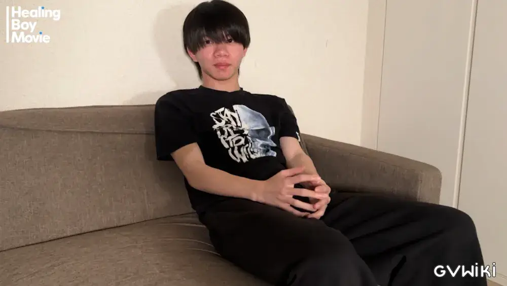 【初ドリ】小柄でスリムなイケメンが恥ずかしがりながら男に攻められ濃厚なミルクを大放出！-3
