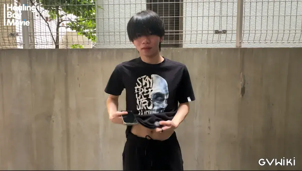 【初ドリ】小柄でスリムなイケメンが恥ずかしがりながら男に攻められ濃厚なミルクを大放出！-2