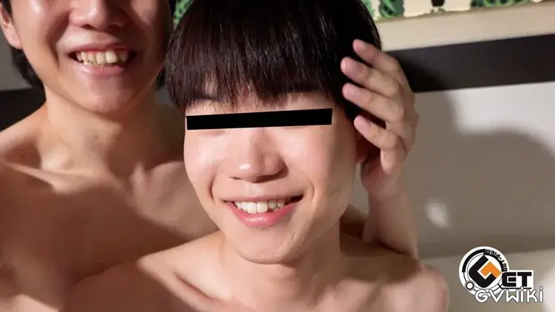 初登場!童顔色白スリムくんが生絡みで騎乗位フィニッシュ!-2