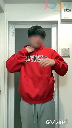 ガキ大将みたいな童顔ガチムチ男子が見せつけ自撮りオナニー！-2