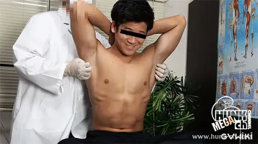 イケてる雄のんけの身体を隅々まで検査!!「のんけ診察室」開業です!!!カルテNo.011智哉(ともや)くん20歳!!神奈川出身、レスリングで鍛え上げた全身筋肉と笑顔がメッチャ可愛い智哉の診断結果は?!!!-4