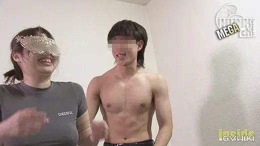 爽やかスリ筋ノンケのトレーナーが巨乳オネェさんの魅力に負けちゃって…。-4
