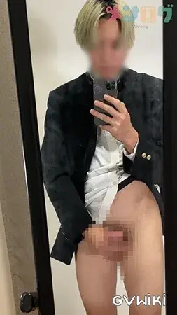 学校帰りに親が居ないから扉をあけたまま開放的なオナニーをする男子!-4