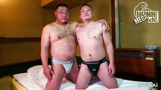 歳の差ガチムチ生交尾!ケツイキ小僧にオヤジ大興奮!そのまま種付!?-1