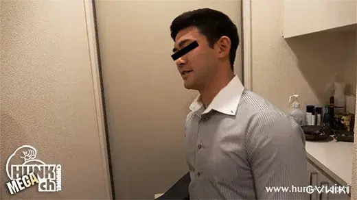 令和二年、春のパンツ祭り!!ムッチリ下半身に超エロ似合い過ぎな白ブリ!!!雄臭いイケメン顔に白く眩しいモッコリが超エロい悠斗(ゆうと)くん22歳、アメフトエロボディ必見です!!!-7