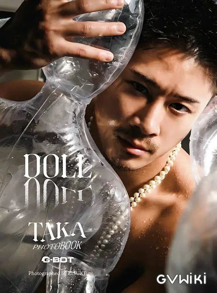 TAKA DOLL PHOTOGRAPHED BY EISUKE-1