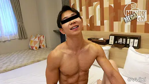 夏ハメ2025!!可愛い顔のバキバキマッチョ弓弦(ゆずる)くん25歳!!シックスパックで生チンポを激ピストン!!リアルノンケを真夏の海で逆ナンパ!!【生ハメ】-15