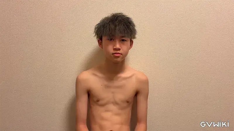 「160cm47kg19歳なおやくん」人生初のフェラに挑戦！！-3