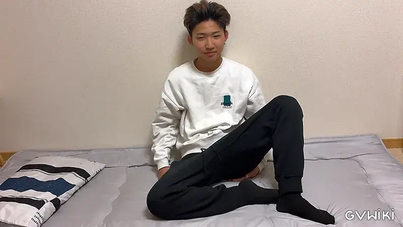 「168cm55kg20歳 ゆうきくん 」人生初フェラして濃厚射精-2