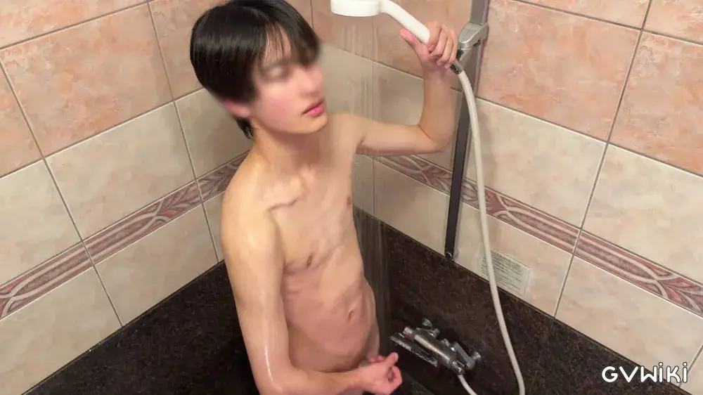 つるつるパイチン長身美形１９歳！初登場！-3