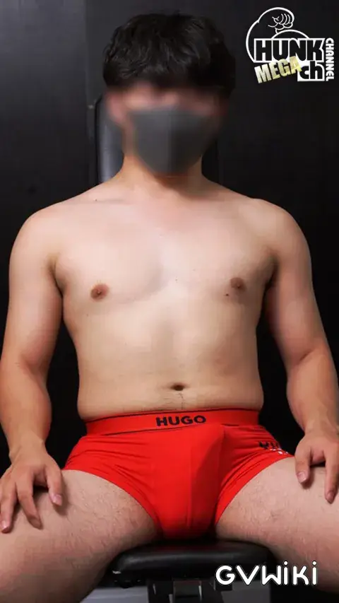 167㎝62㎏22歳!今風爽やかな顔立ちにガチムチ体型のギャップがエロい!女遊び大好きな大学生ノンケ!-4
