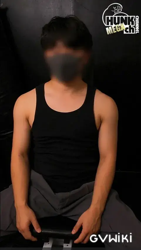 167㎝62㎏22歳!今風爽やかな顔立ちにガチムチ体型のギャップがエロい!女遊び大好きな大学生ノンケ!-3