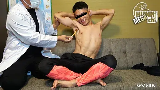 筋肉ノンケをわいせつ検査!!カルテNo.103 京真(きょうま)くん20歳!!可愛い反応で感じまくり、アナル検査でズボズボされちゃうバキバキ大学生くんの診断結果は!!?-4