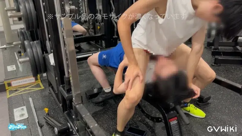 18歳前髪系裏垢男子大学生と筋トレ中にユニで抜きあい。最後は大量射精-7