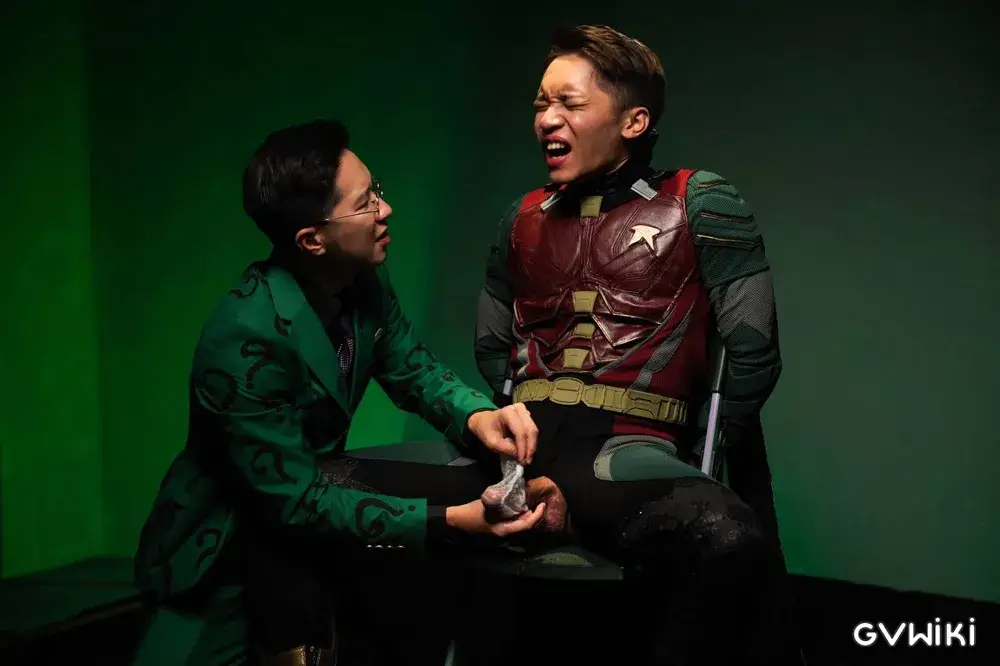 バットマン&ロビン 師*愛・大量射精-3