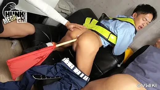 筋肉イケメン達の淫猥労働!!「現場警備員・彰人」【生掘り中出し】-9