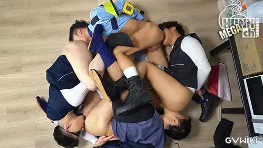 筋肉イケメン達の淫猥労働!!「現場警備員・彰人」【生掘り中出し】-8