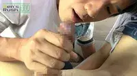 初登場の18歳巨根学生のデカマラを車内でフェラ☆-6