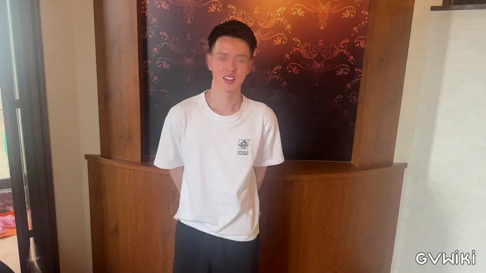 １９歳　芋系巨根初登場！！-1